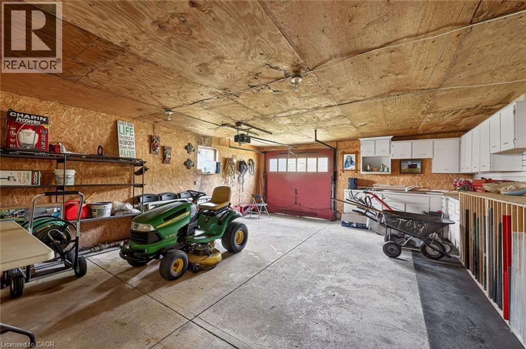 776443 BLANDFORD Road - Image 42