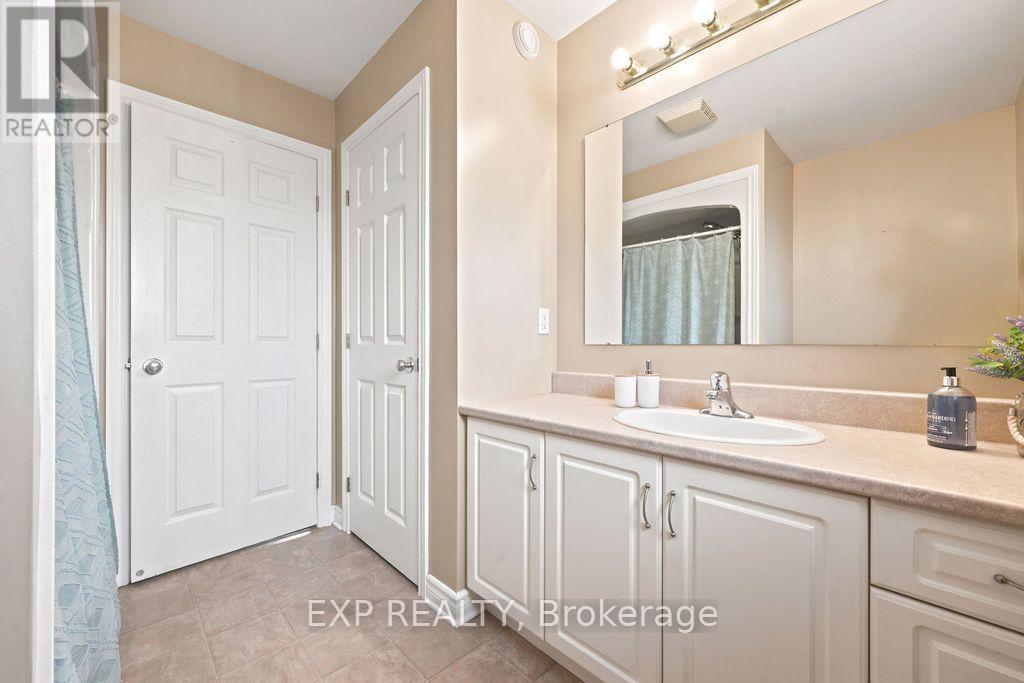 131 ELK STREET - 17