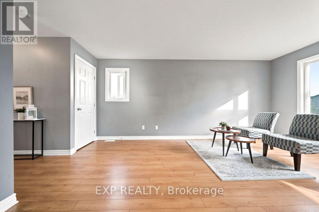 131 ELK STREET - 24
