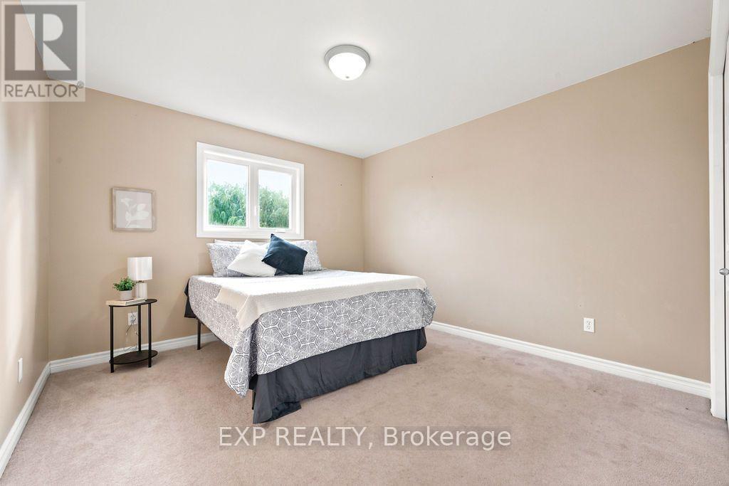131 ELK STREET - 32