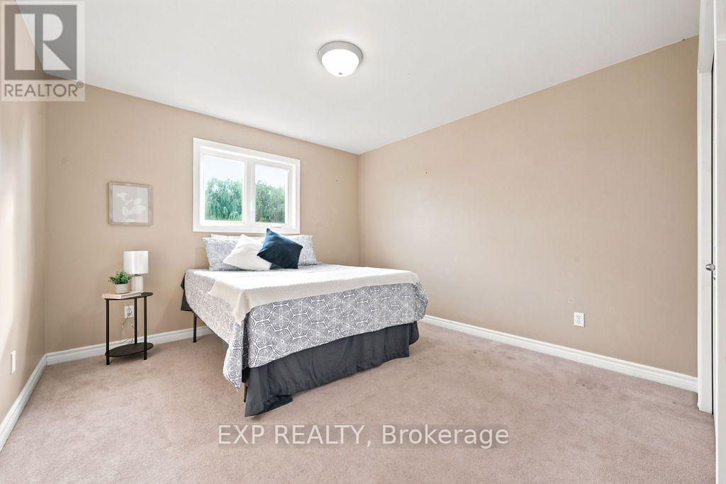 131 ELK STREET - 34