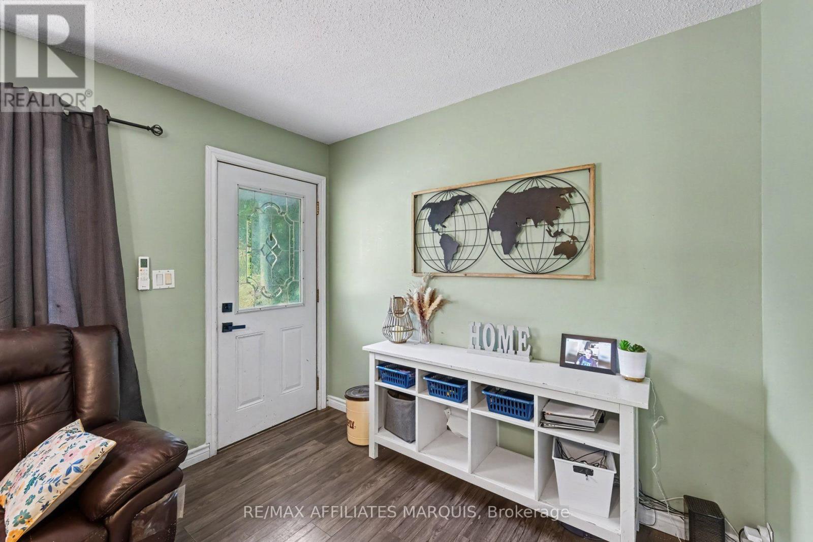 10 BAY ROAD - Image 4