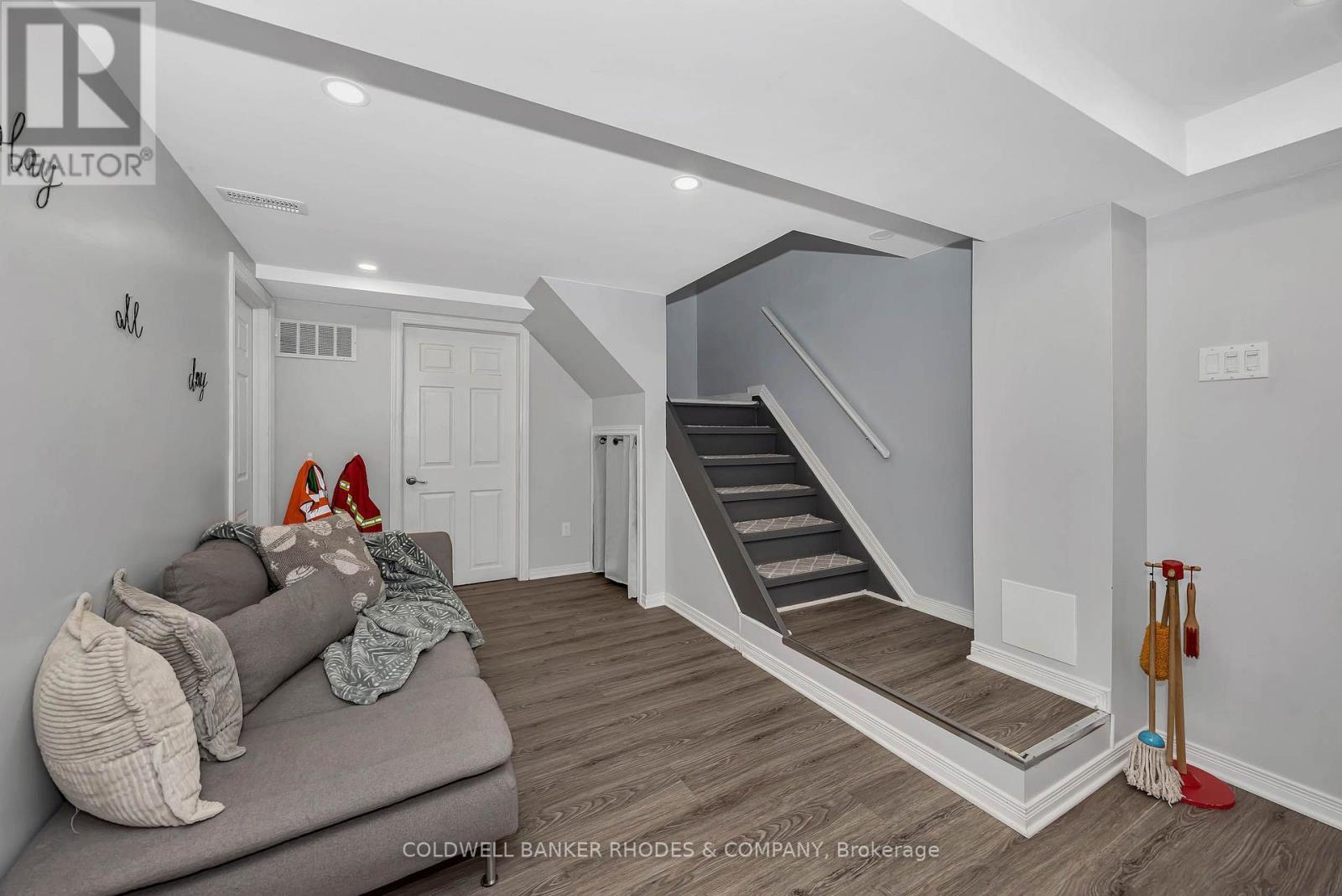 68 COSTELLO AVENUE - Image 28