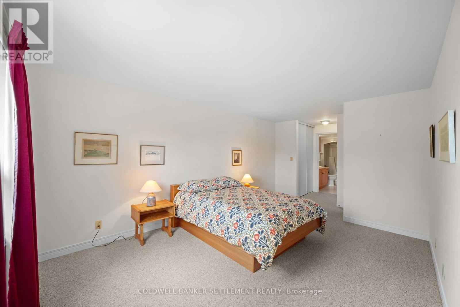 #207 23 ROGERS ROAD - 25