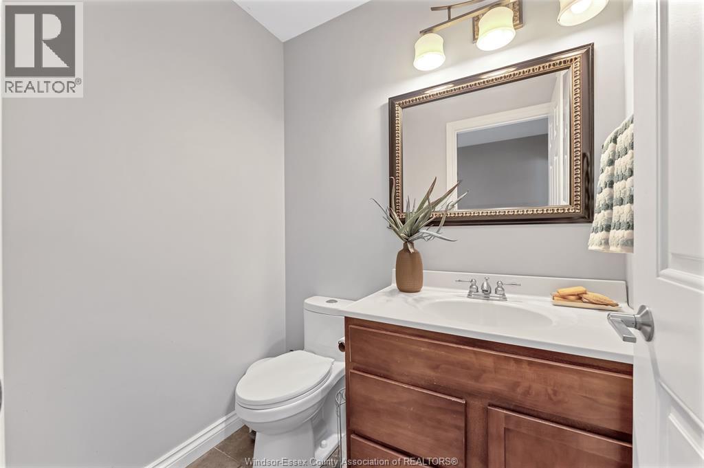 845 CABANA ROAD East - 23