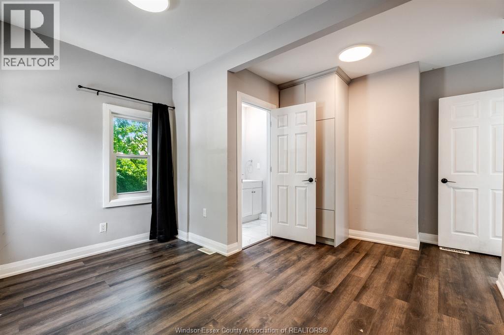 1343 Lillian - 14