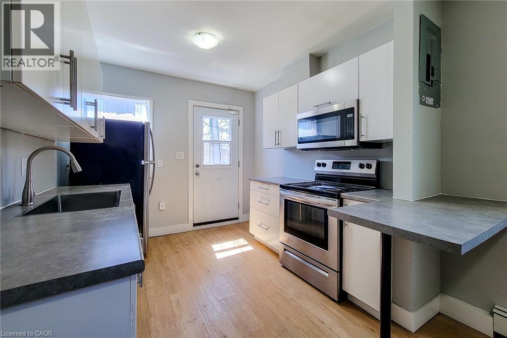 Photo of 304 BARTON Street