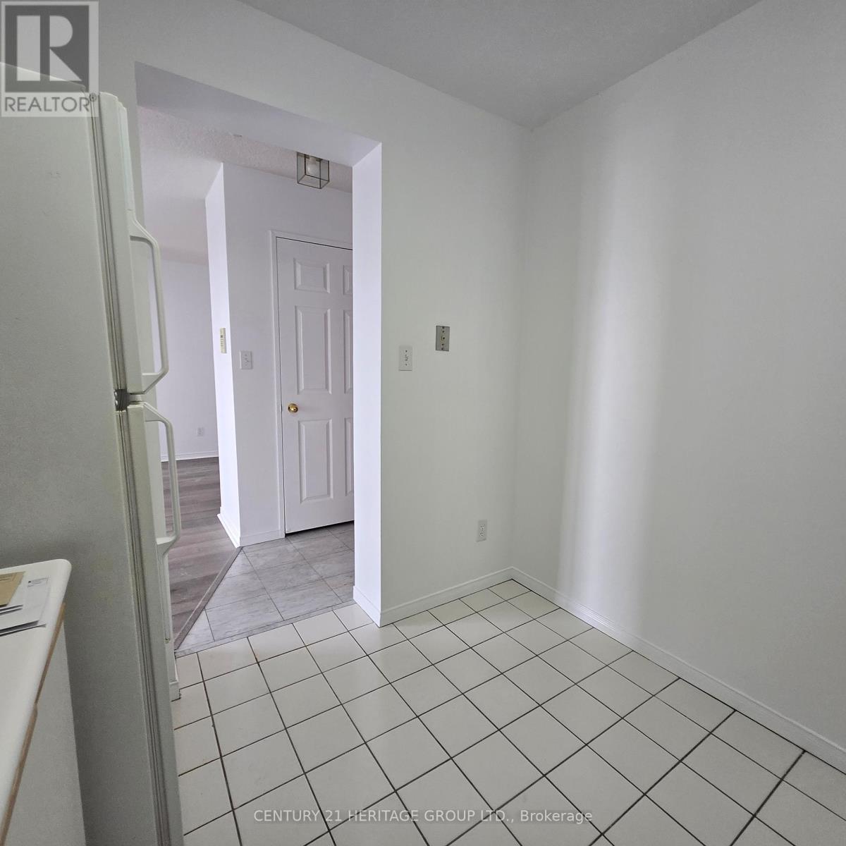 #1403 18 HILLCREST AVENUE - 31