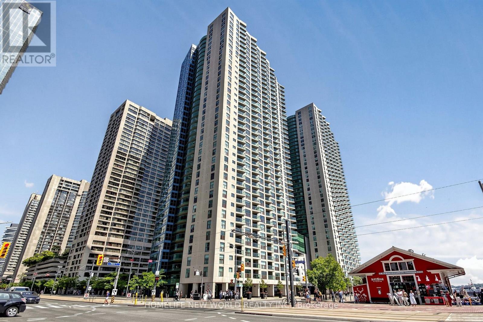 3512 - 99 HARBOUR SQUARE