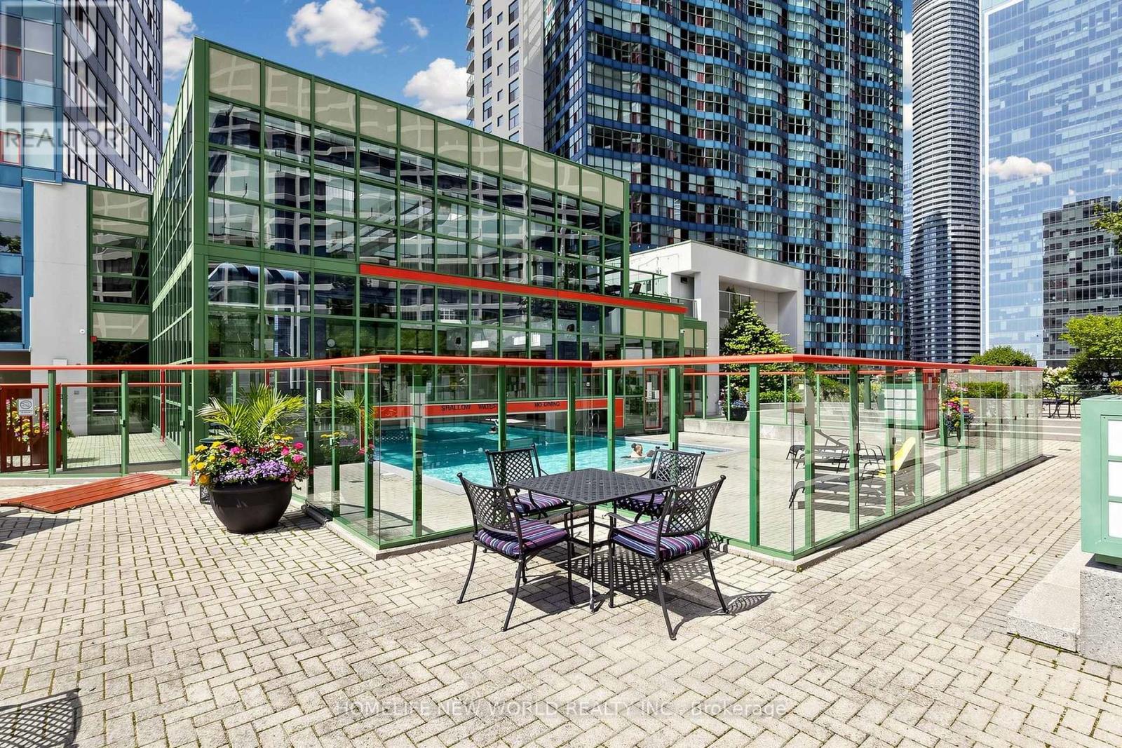#3512 99 HARBOUR SQUARE - Image 37