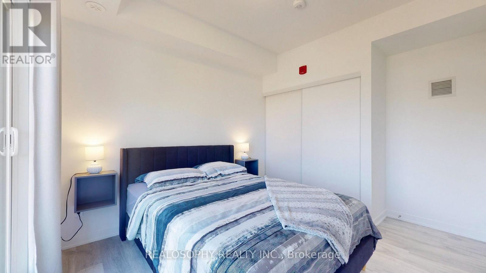#8 10 MARQUETTE AVENUE - Image 28