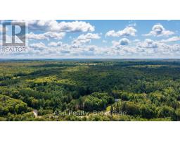 7 Mcmullen Drive, Perry, ON P0A1J0 Photo 12