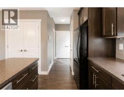 4pc Bathroom - 18 Hanson Green, Penhold, AB T0M1R0 Photo 8