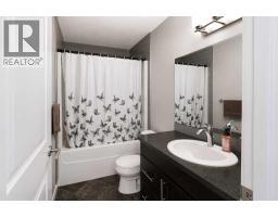 18 Hanson Green, Penhold, AB T0M1R0 Photo 23