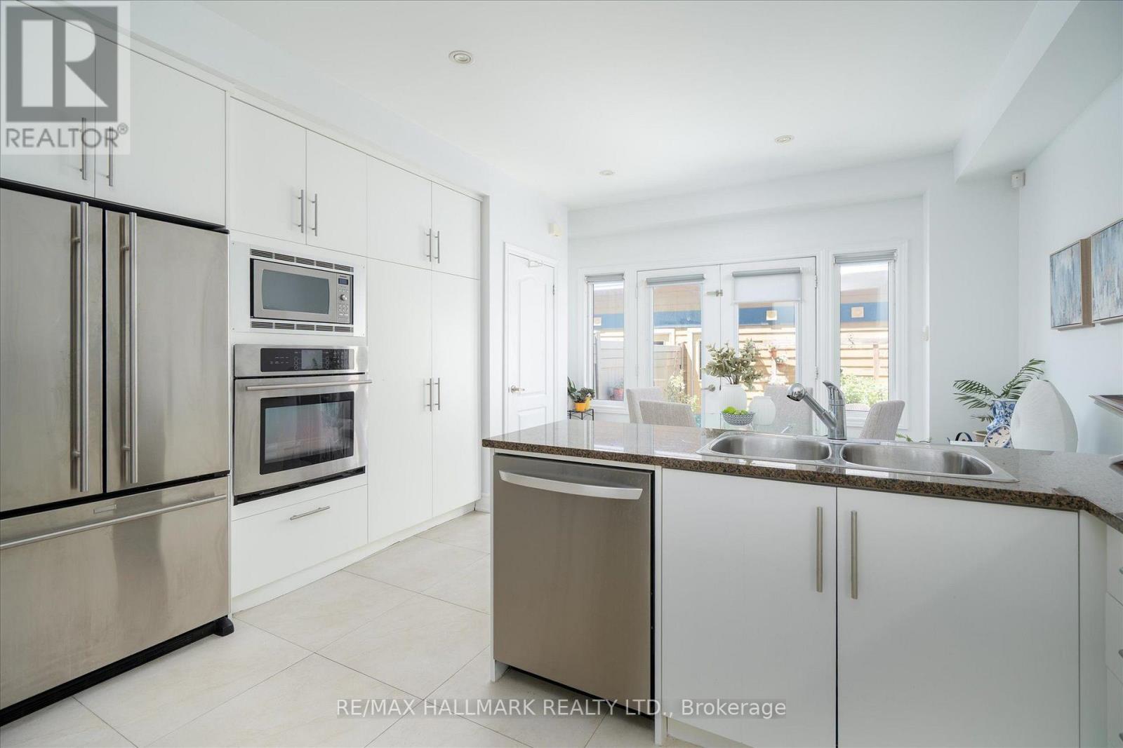 82 WOODBINE AVENUE - Image 11