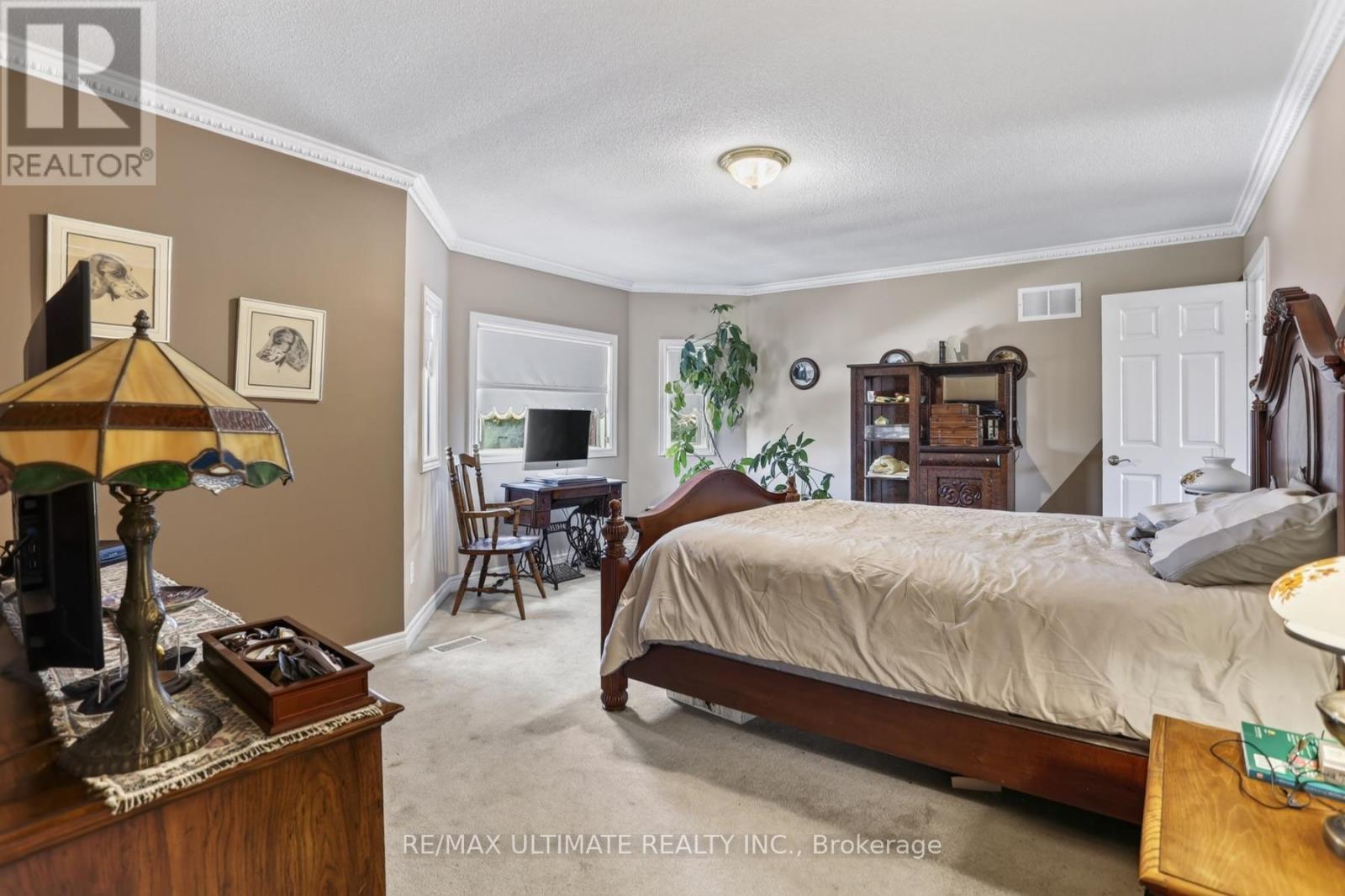 60 DEVONRIDGE CRESCENT - 23