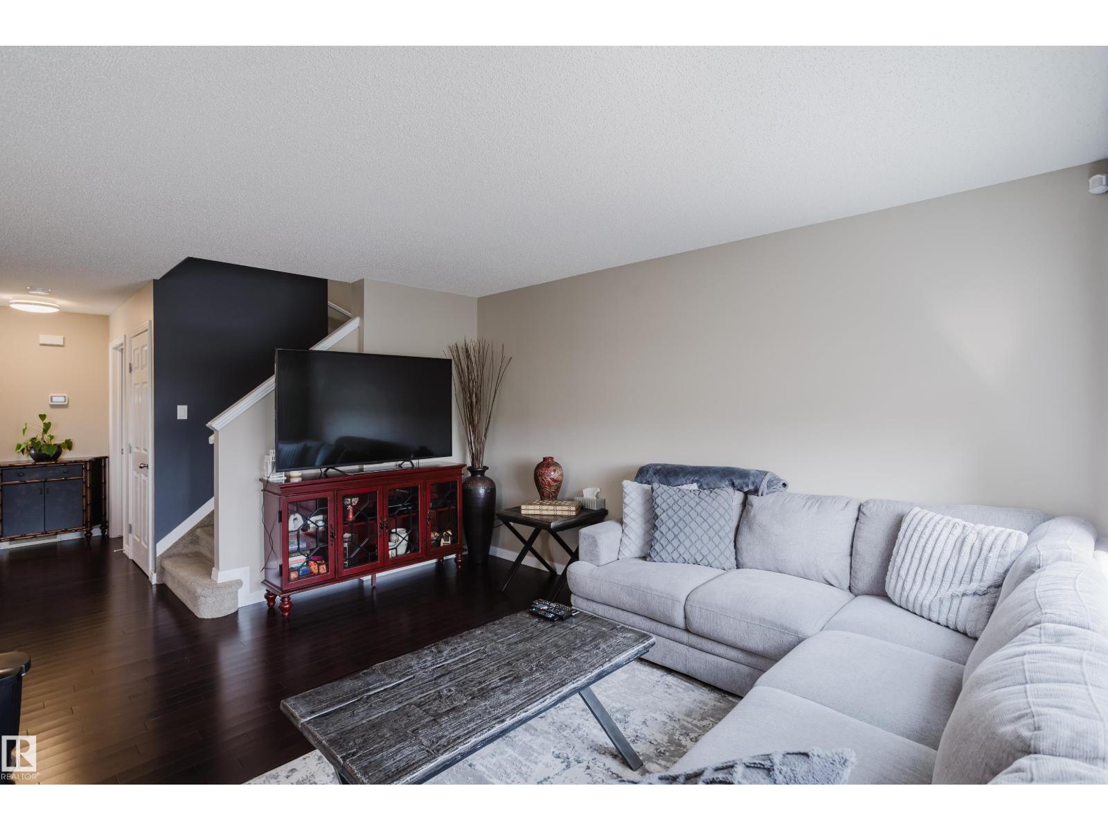 16345 134 ST NW - 9
