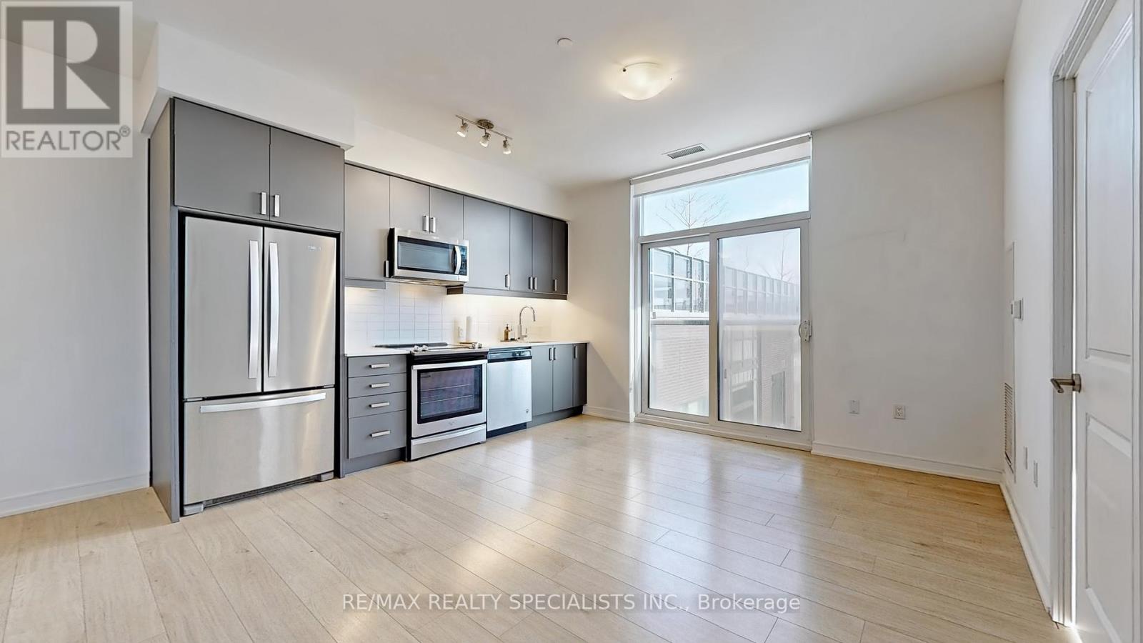 #321 8 NAHANI WAY - 9