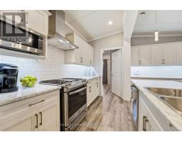 30 Ash Street - 4449 Milburough Line, Burlington, ON L7P0C5 Photo 16