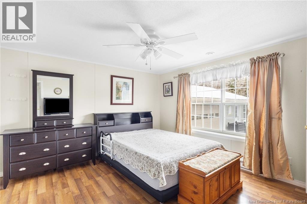 11 Wendy Crescent - 18