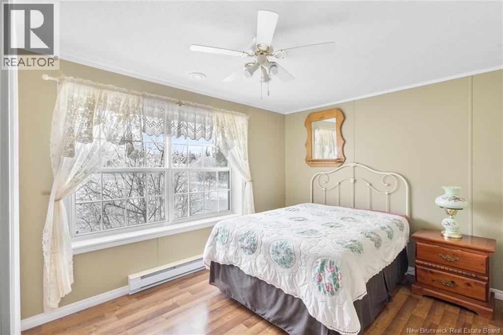 11 Wendy Crescent - Image 25
