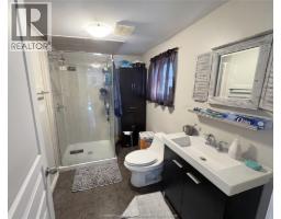16 Wills Street, Wallaceburg, ON N8A1B2 Photo 11