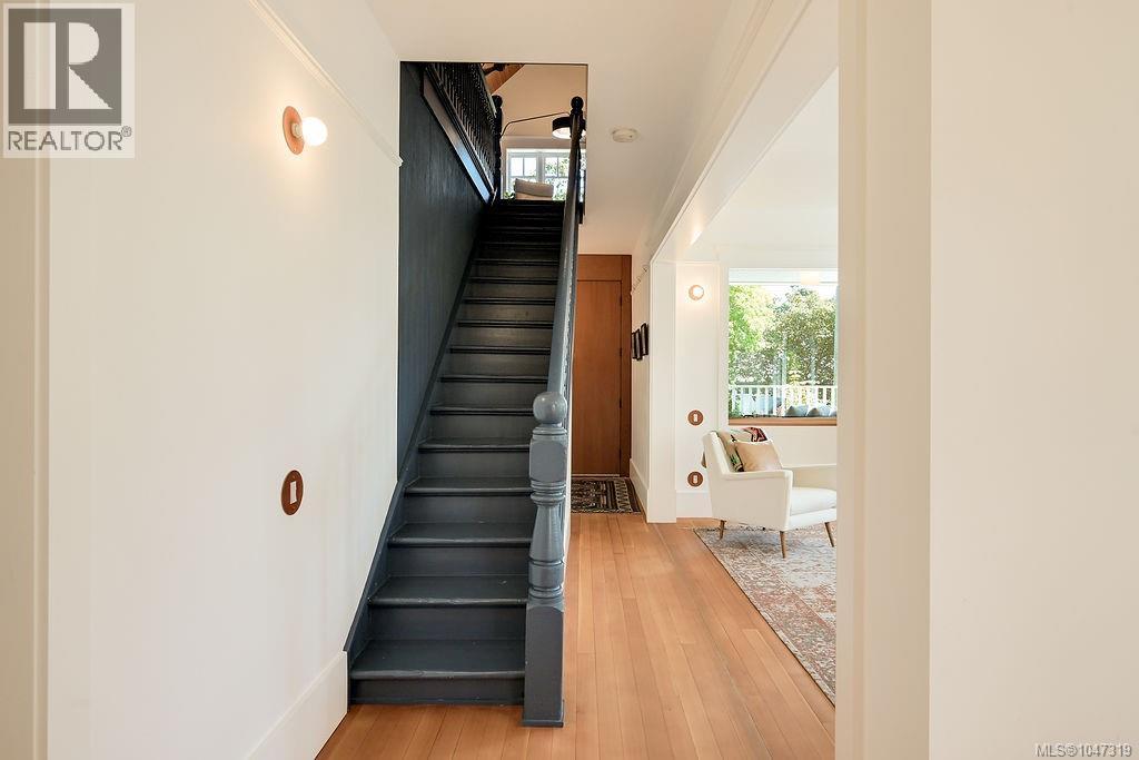  2654 Fernwood Road, Victoria