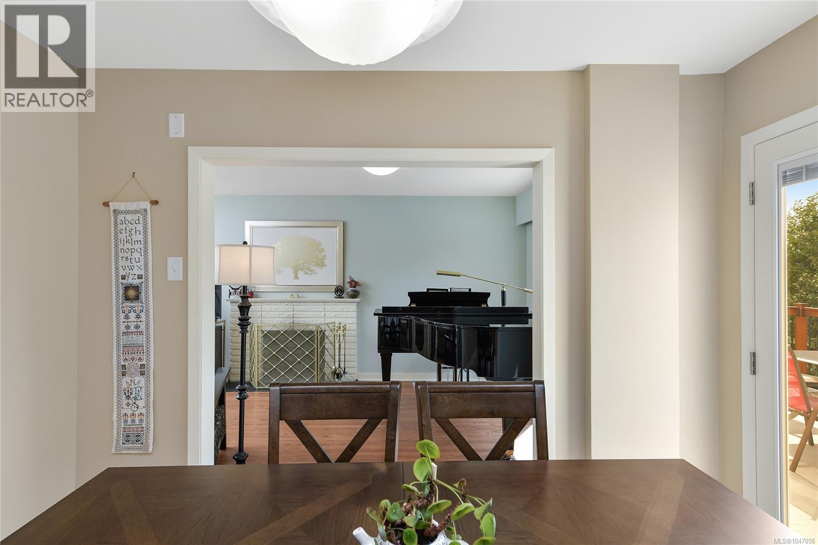 3304 Aldridge St, Saanich