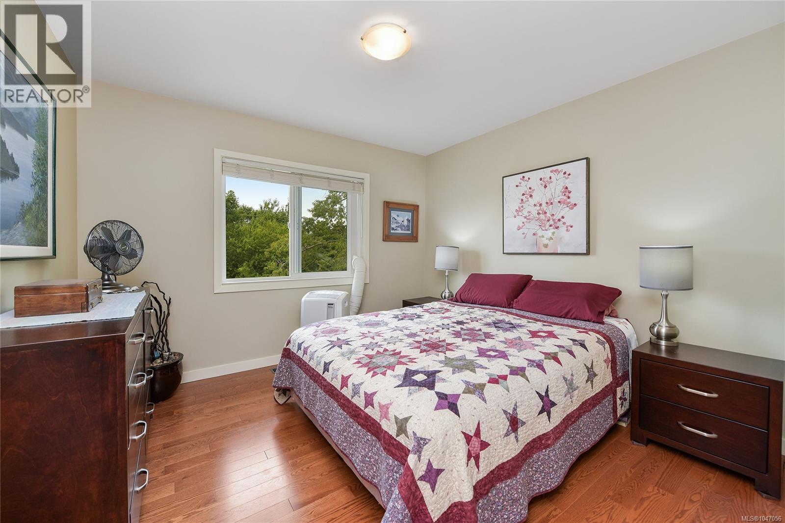3304 Aldridge St, Saanich