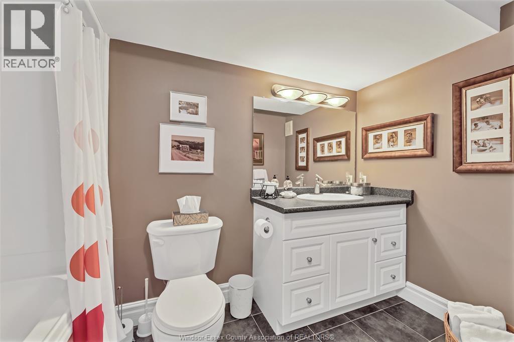 11824 BLAIR STREET - Image 38