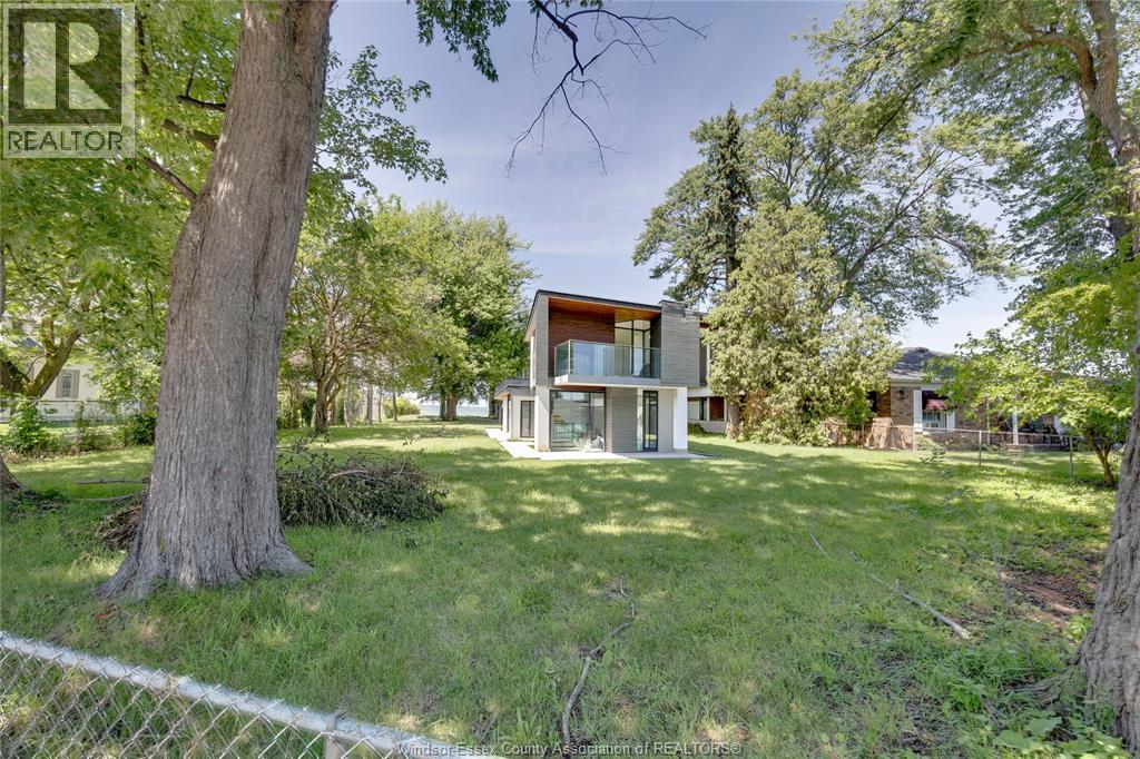 13110 RIVERSIDE DRIVE East - 8