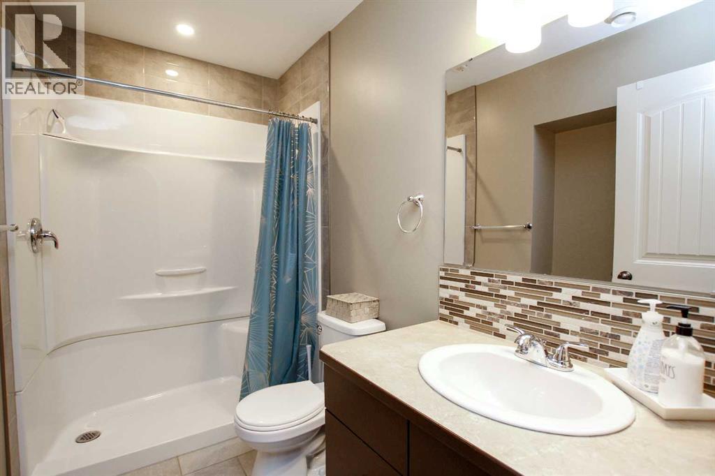 Listing photo – 20 Connaught Crescent, Red Deer