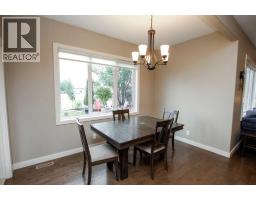 Primary Bedroom - 20 Connaught Crescent, Red Deer, AB T4P0K3 Photo 10