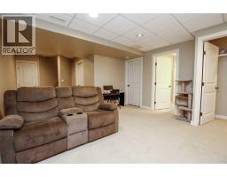 20 Connaught Crescent, Red Deer, AB T4P0K3 Photo 36