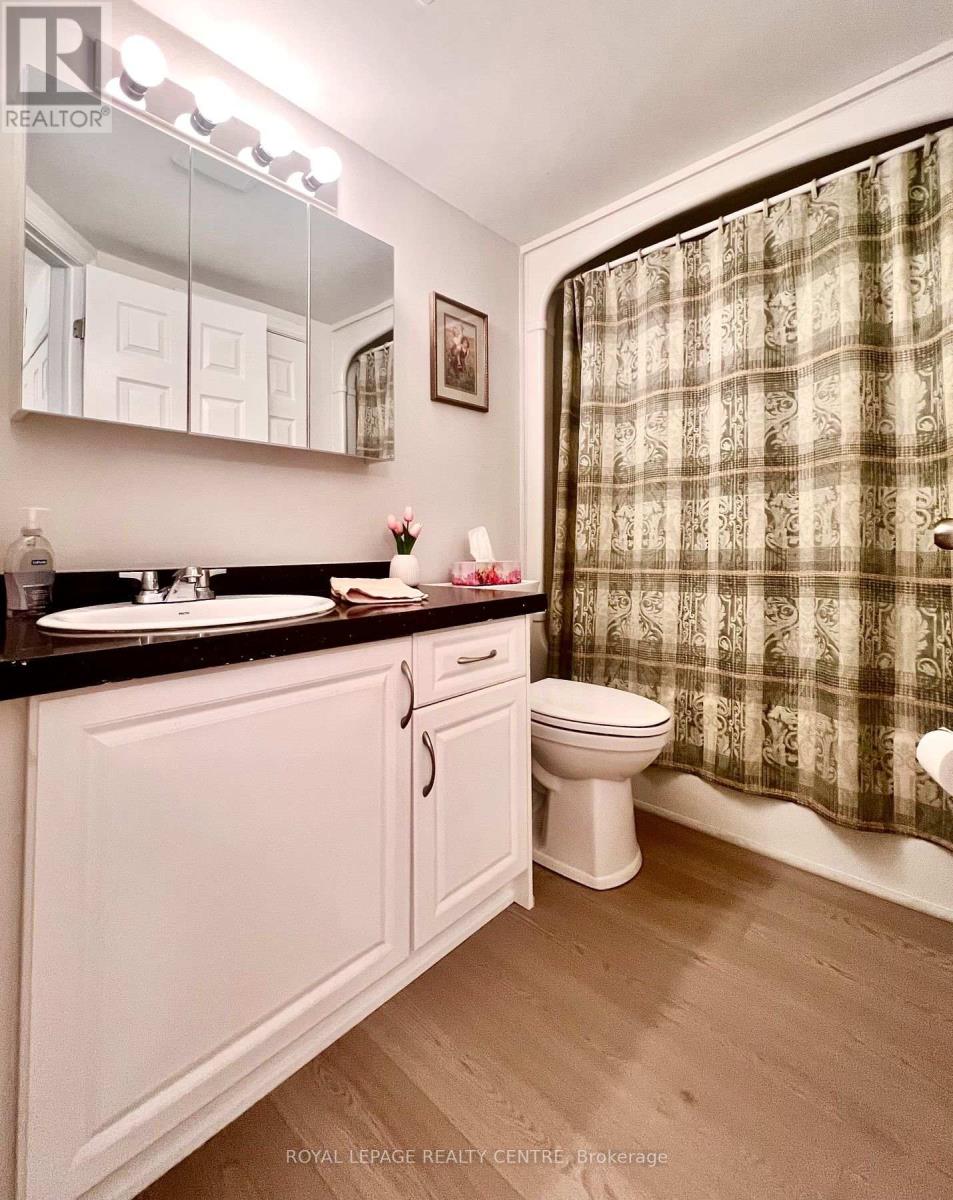 #115 2040 CLEAVER AVENUE - 13