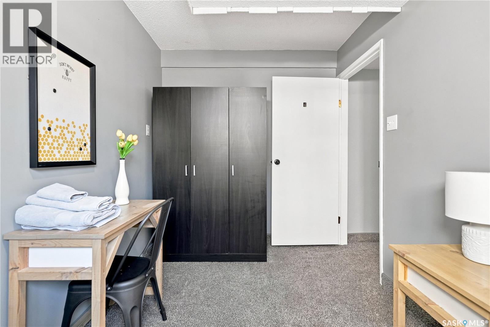 1109 Lillooet STREET W - 36