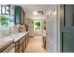 333 Sunset Drive, photo 10