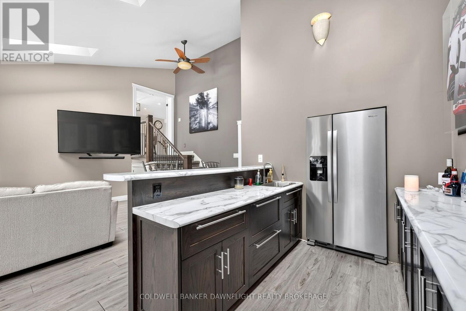 283 CHURCHILL DRIVE - 21