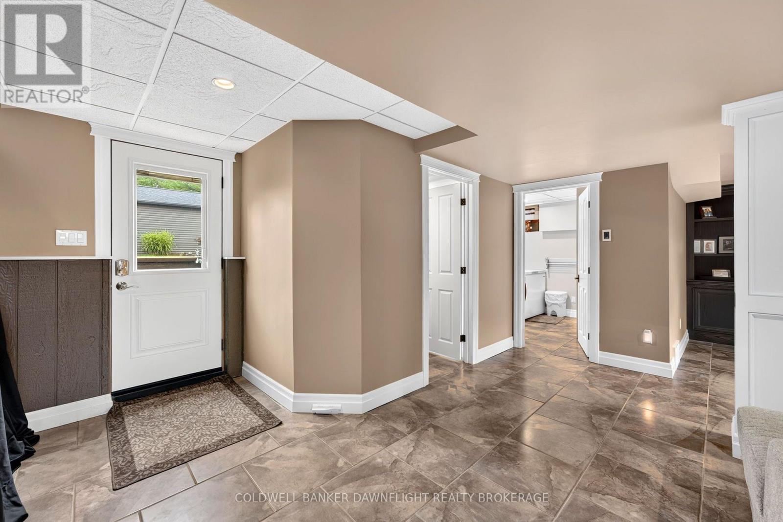 283 CHURCHILL DRIVE - Image 36
