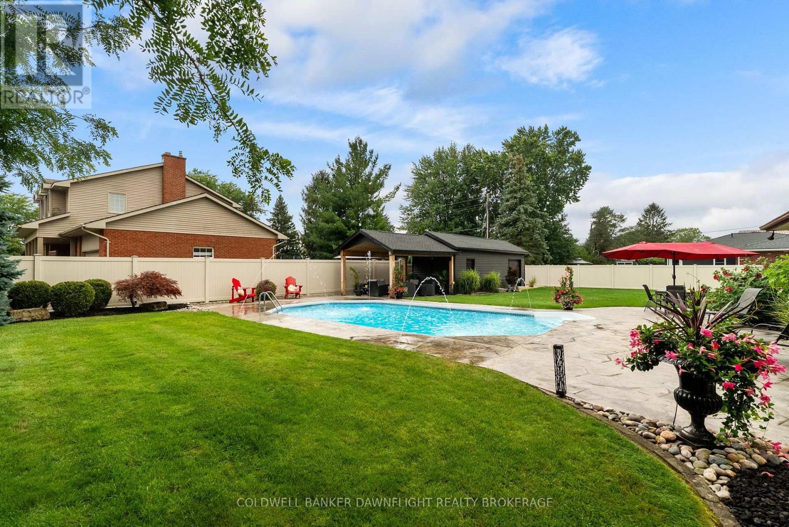 283 CHURCHILL DRIVE - Image 40