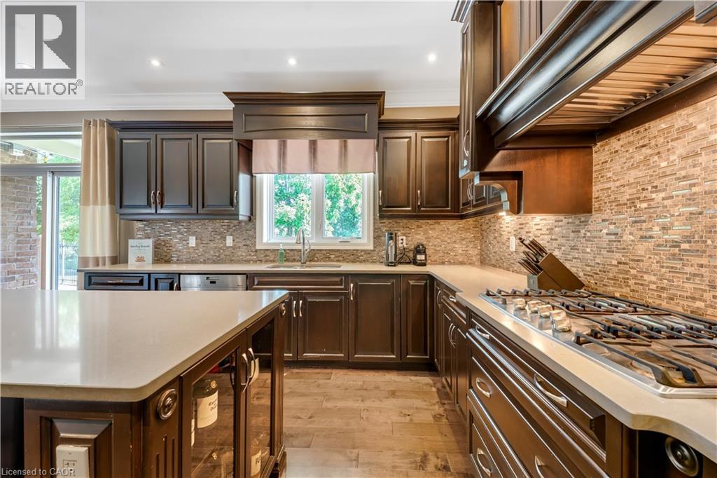 #3 258 EDGEWATER Crescent - Image 8