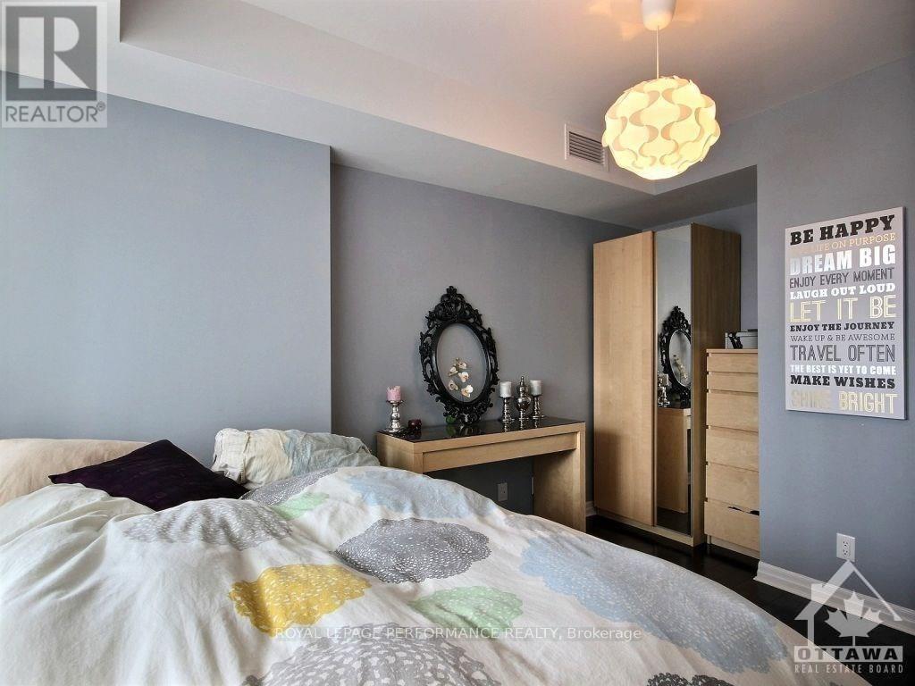 202 - 242 Rideau Street