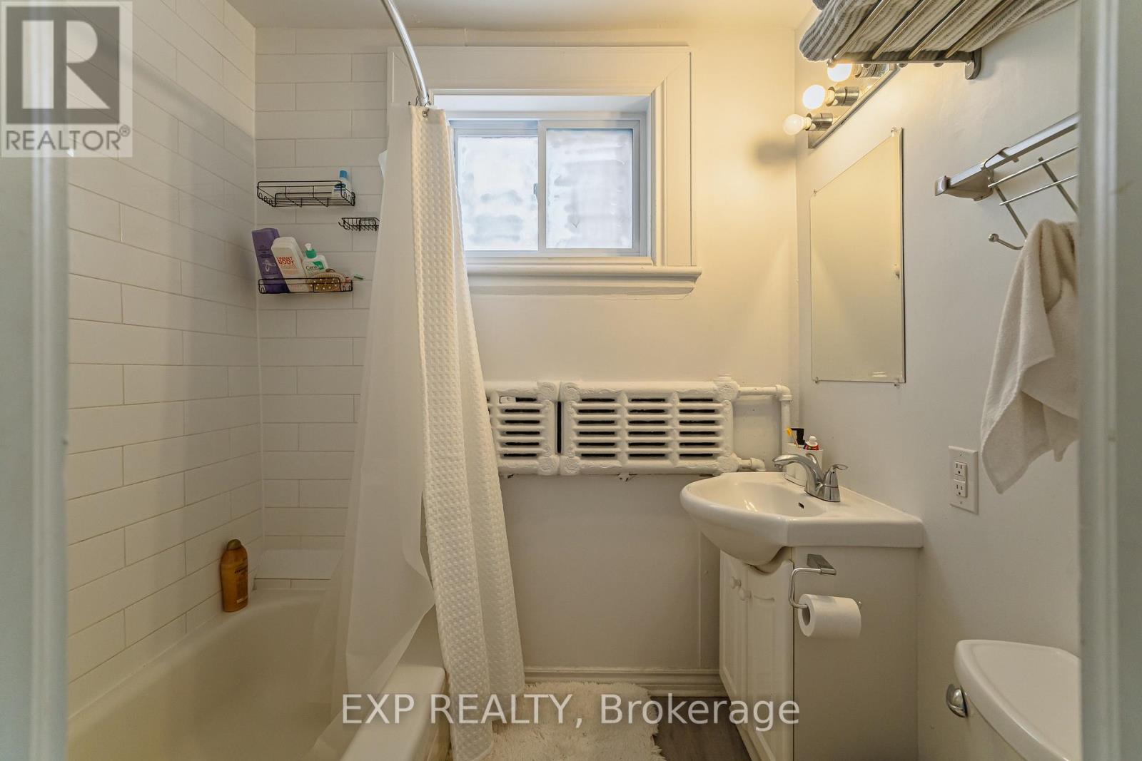 52 ST ANDREW STREET - 11