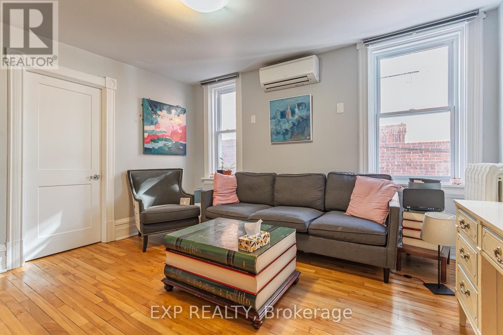 52 ST ANDREW STREET - 3