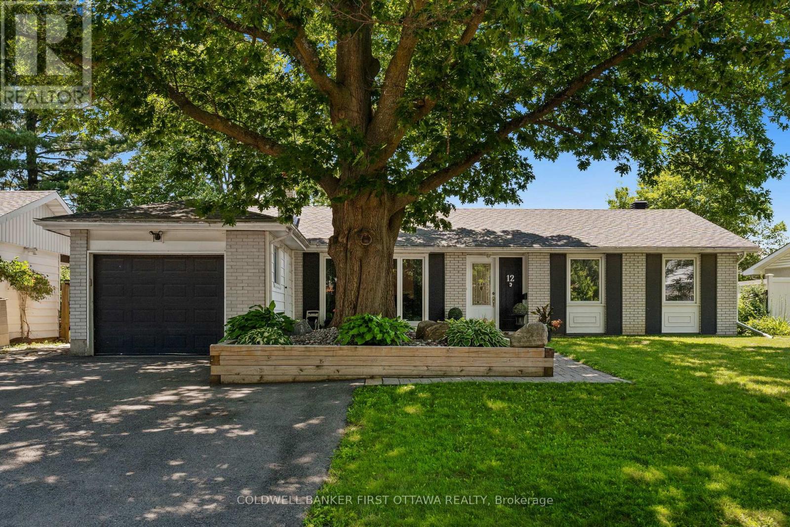 Located in a sought after quiet no thru community!