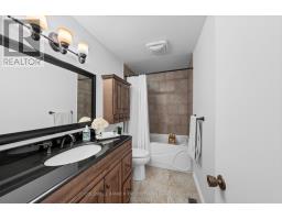 12 Bradgate Drive, Ottawa, ON K2G0R6 Photo 26