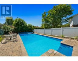 12 Bradgate Drive, Ottawa, ON K2G0R6 Photo 42