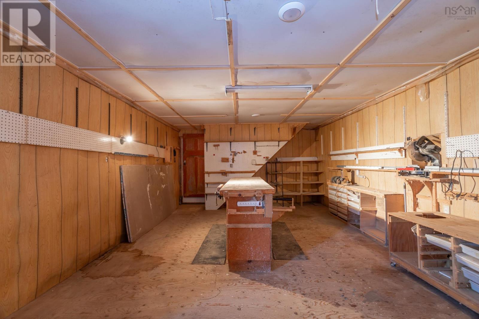 1611 Granville Road - 38