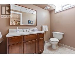 5940 Oxley, Lasalle, ON N9H1N5 Photo 33