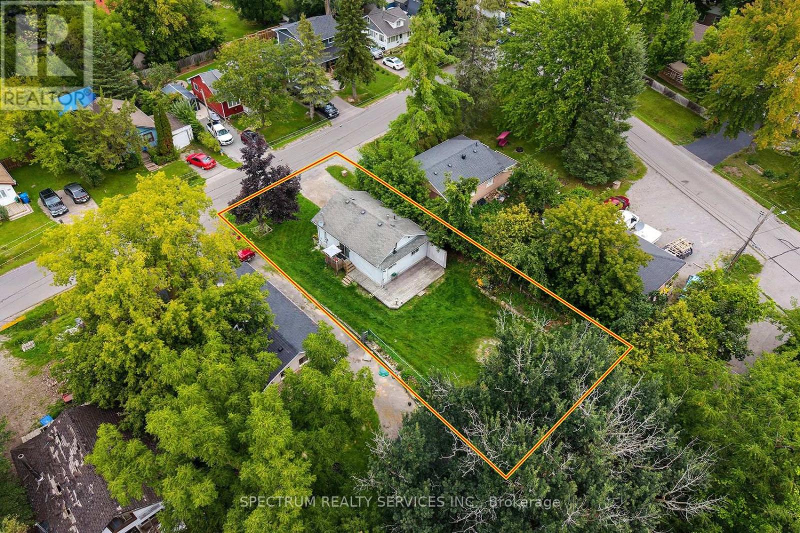 229 PINE BEACH DRIVE - Image 18